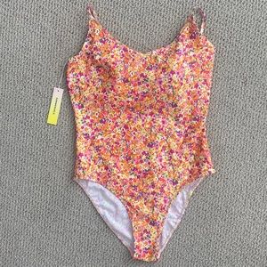 NWT summersault marina swimsuit